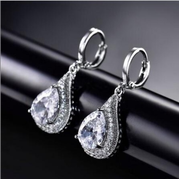 STERLING TEARDROP EARRINGS - Picture 4 of 5